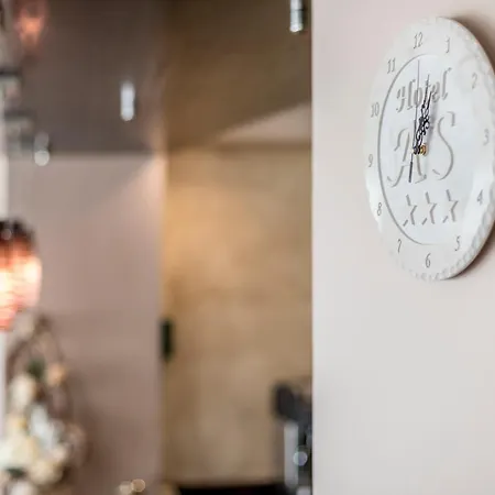 As Отель Сплит