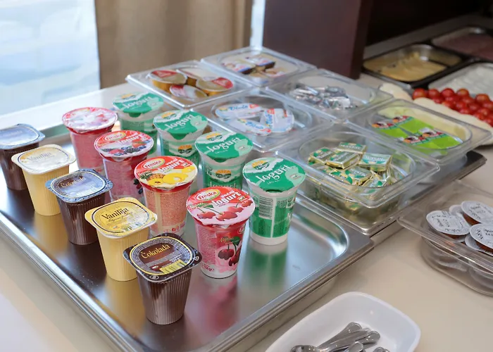 アズ 3* スプリト